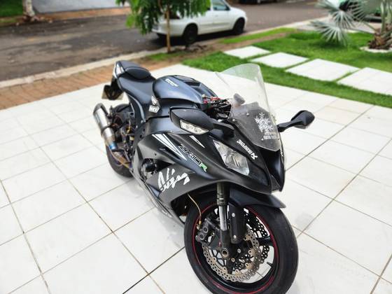 KAWASAKI NINJA ZX-10R 